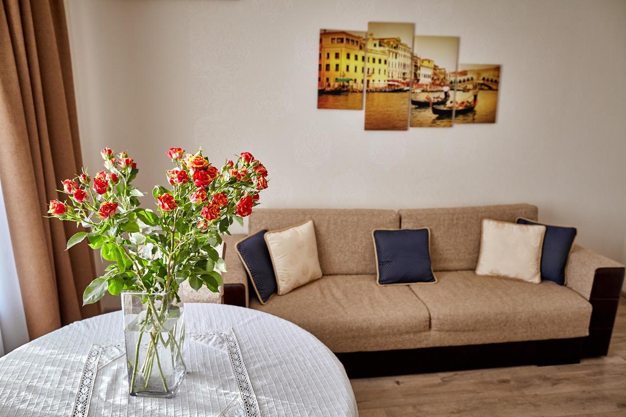 City Center Lux Family Apartment Vinnytsia Exterior photo